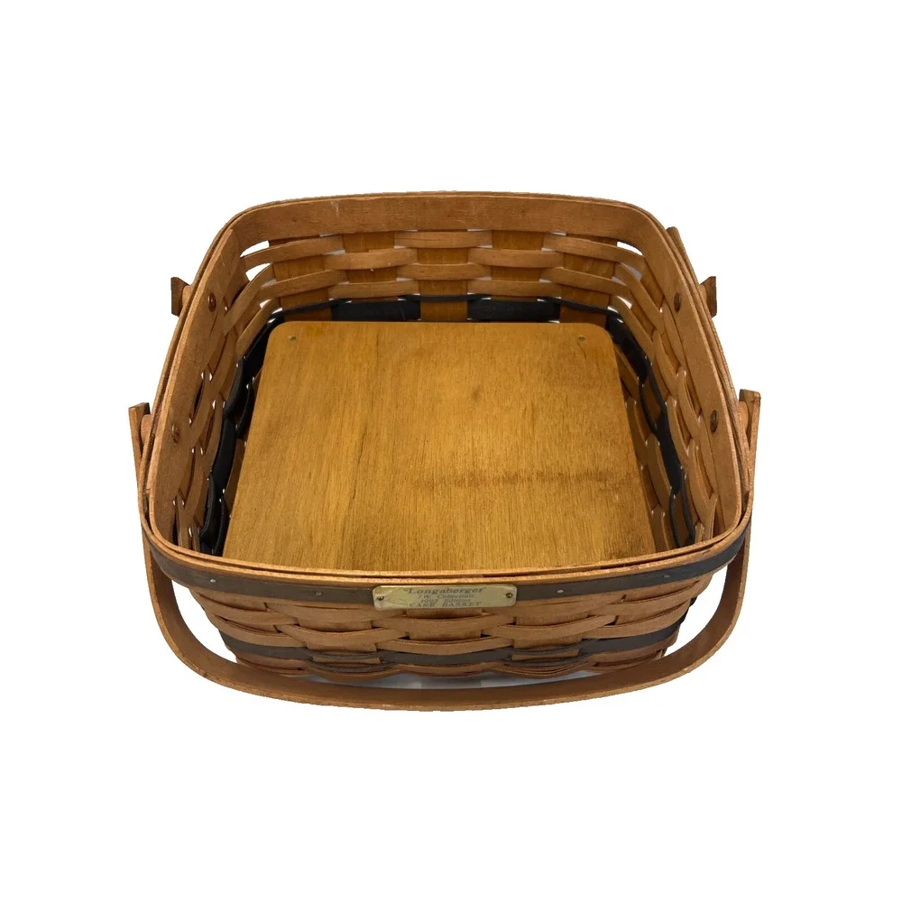 1992 Longaberger J.W. Collection Cake Basket w/Riser 12